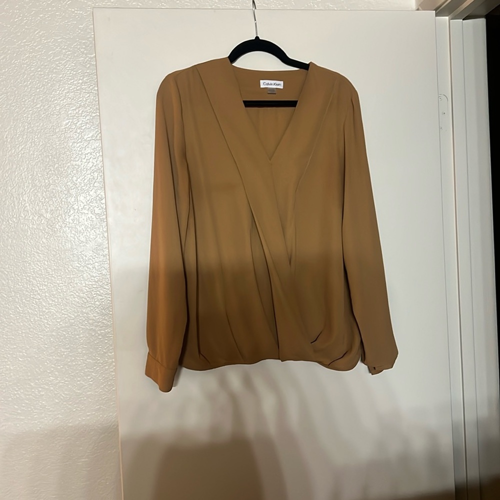 Calvin Klein top